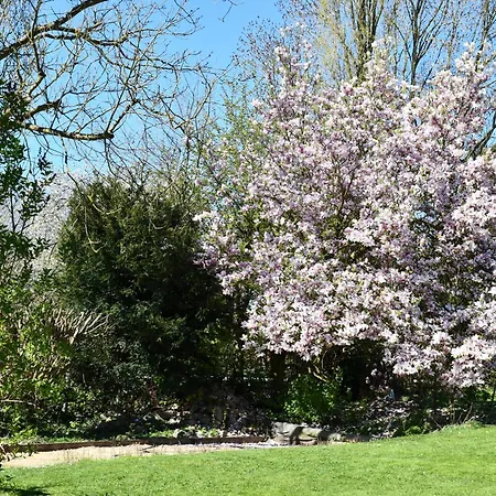 Au Four Et Au Jardin Dom wakacyjny Namur