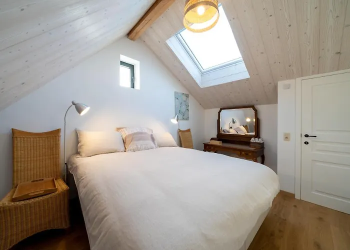 Au Four Et Au Jardin בית נופש נמור